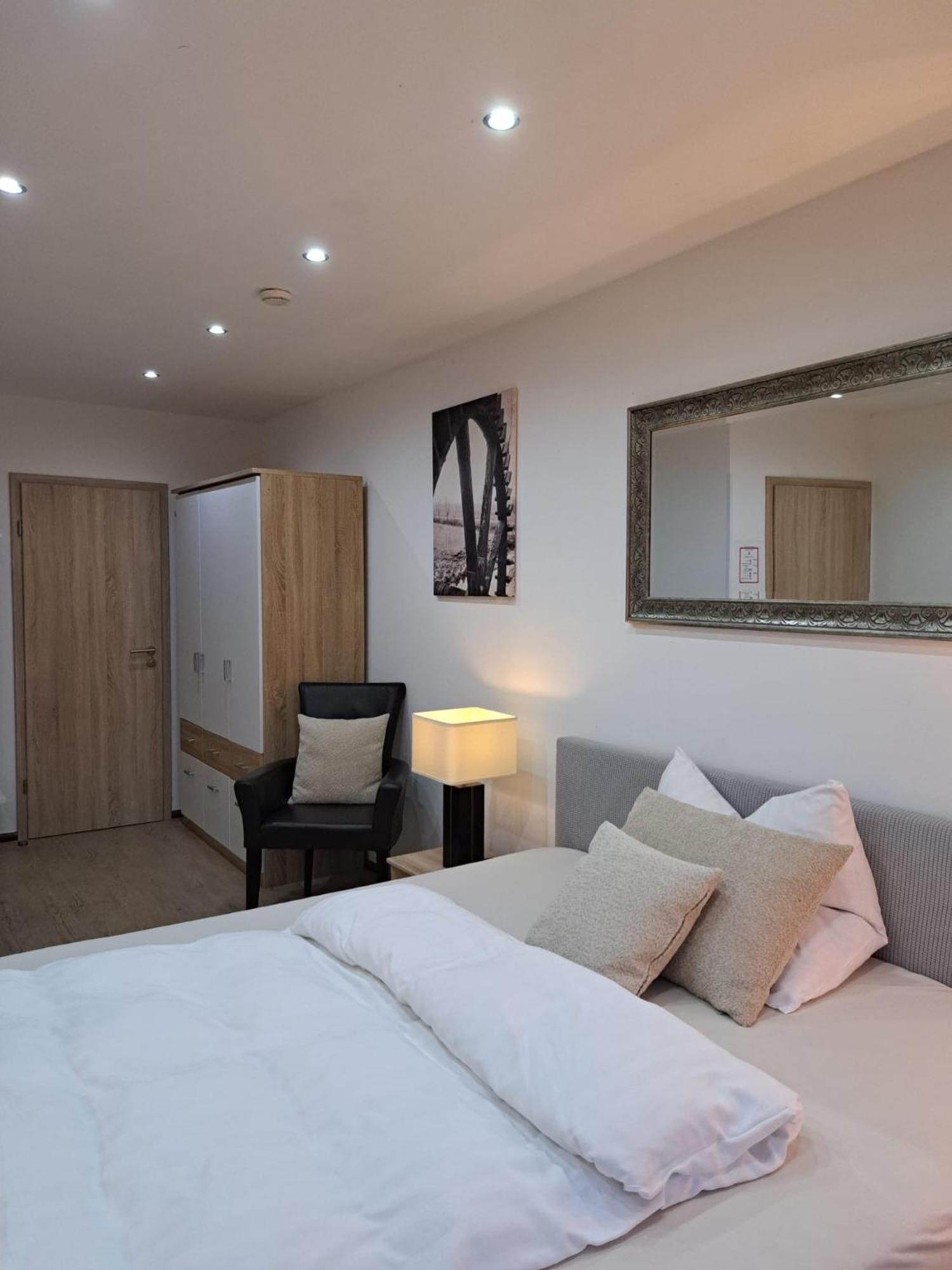 Hotel & Restaurant Brommler Muehle Gangelt Luaran gambar