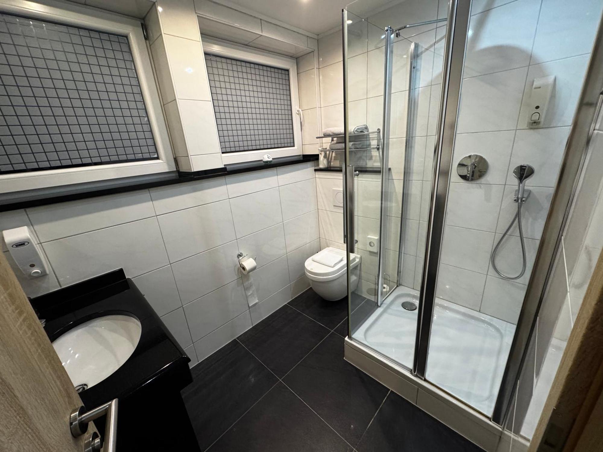 Hotel & Restaurant Brommler Muehle Gangelt Luaran gambar